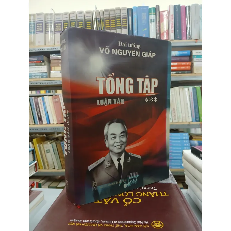 ĐẠI TƯỚNG VÕ NGUYÊN GIÁP - TỔNG TẬP LUẬN VĂN (TẬP 3) 792929