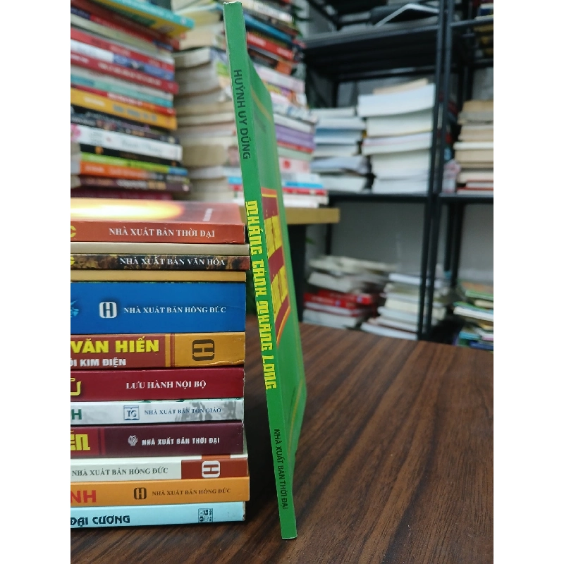 Thắng Cảnh Thăng Long- Huỳnh Uy Dũng 790482