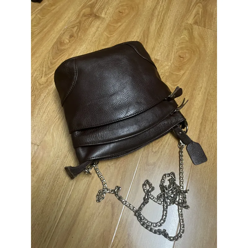 Túi nữ size 20/23*21*8 da thật dây đeo kim loại 2hand 925653