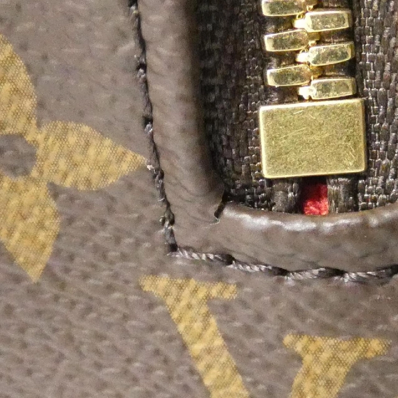 Túi xách Louis Vuitton Monogram Giant OnTheGo EW M46653 615158
