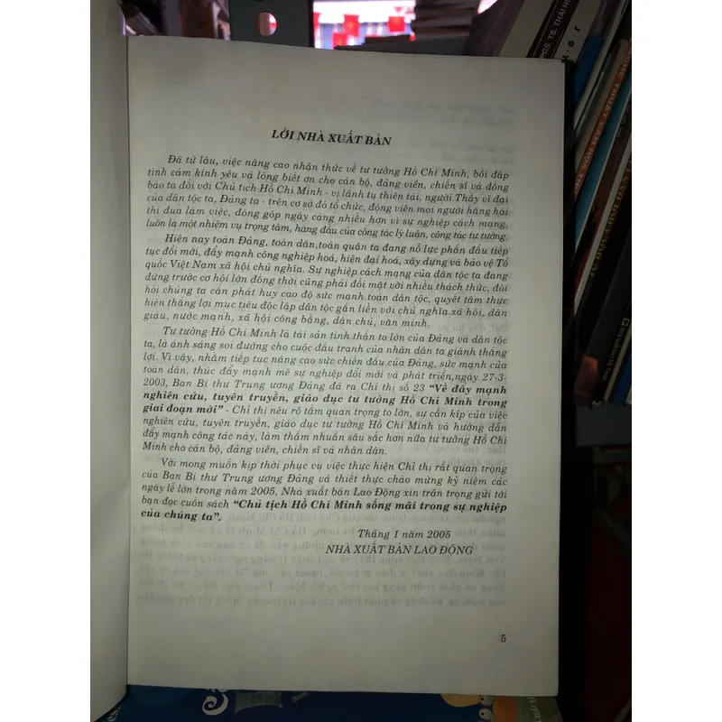 Chủ tịch Hồ Chí Minh sống mãi trong sự nghiệp của chúng ta 719439