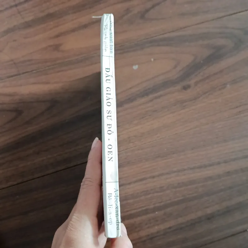 Đầu giáo sư đo oen 761416