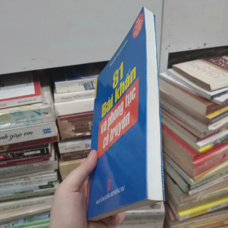 81 bài khấn và phong tục cổ truyền 📚 973100