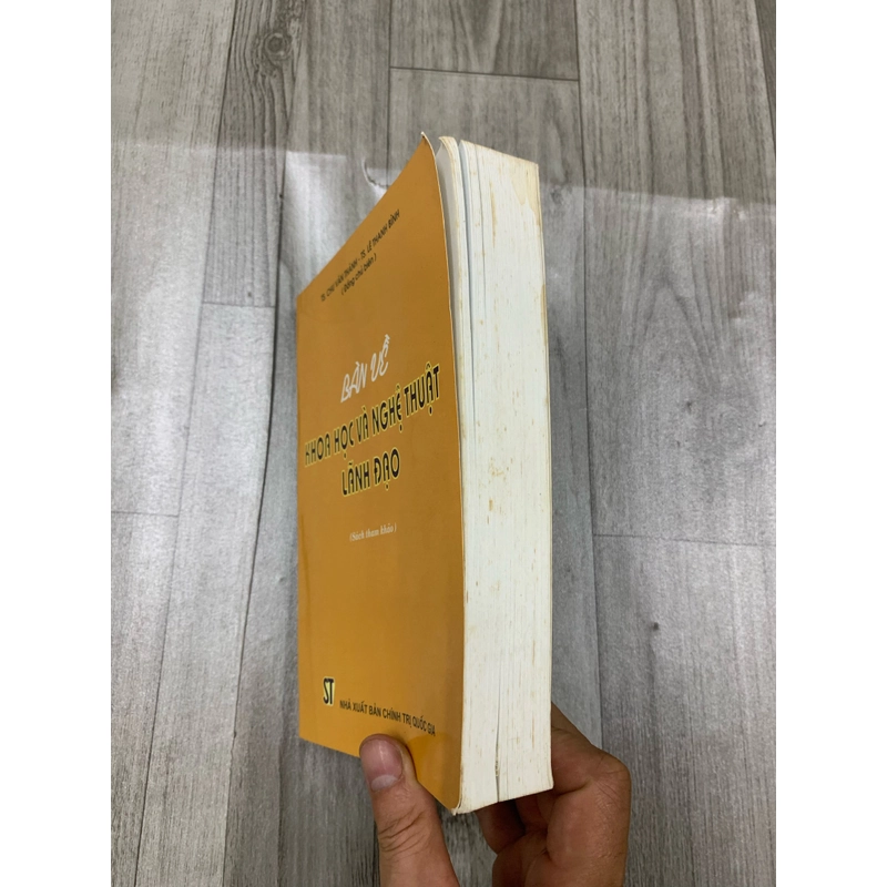 Bàn về khoa học và nghệ thuật lãnh đạo. 1a5 525380