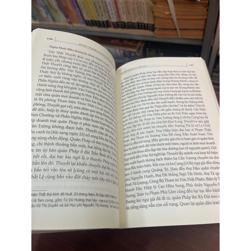 BỘ SƯU TẬP SỬ LIỆU PHÁP XÂM LƯỢC VIỆT NAM 1847-1887 937128