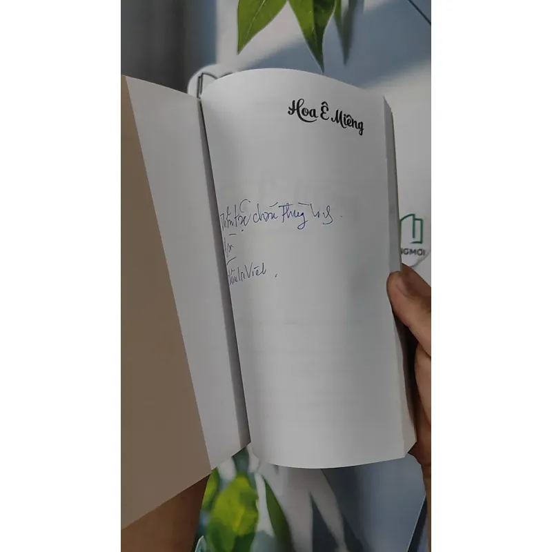 Hoa Ê Miêng - Ký Sự & Chân Dung - Châu La Việt 798373