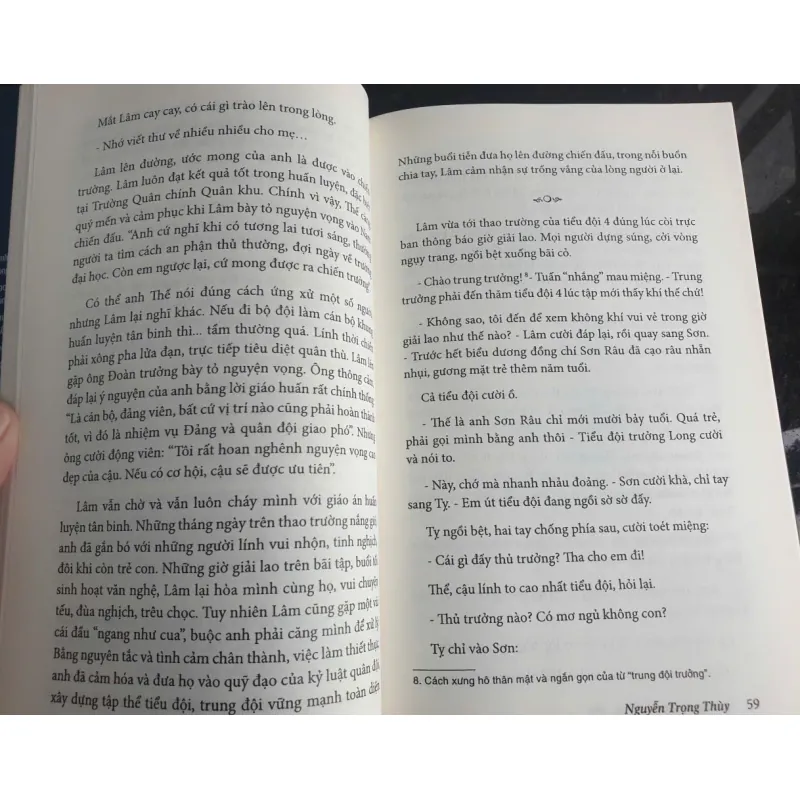 Những Trang Đời Lộng Gió 707808