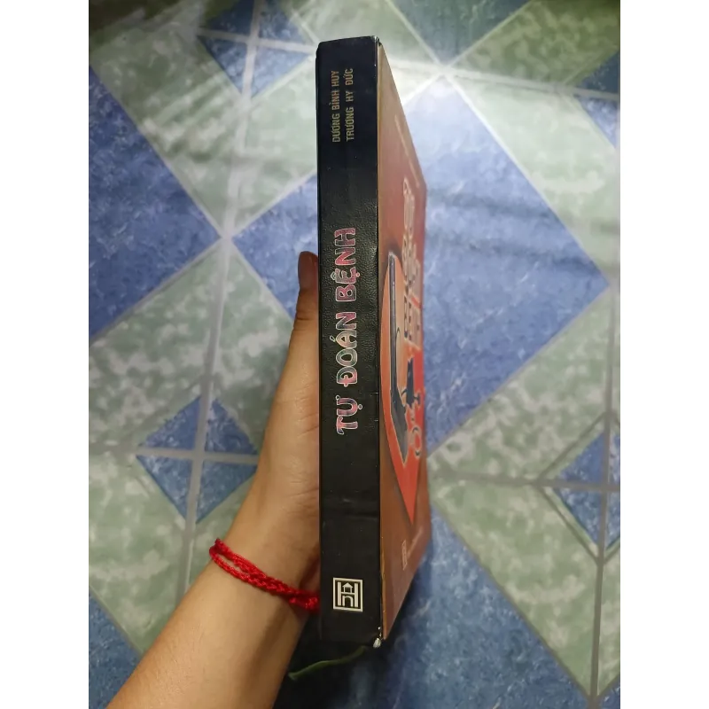 Tự đoán bệnh - Dương Bỉnh Hy & Dương Hy Đức 1006251