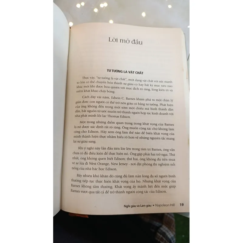 NGHĨ GIÀU VÀ LÀM GIÀU - VIỆT KHƯƠNG 740934