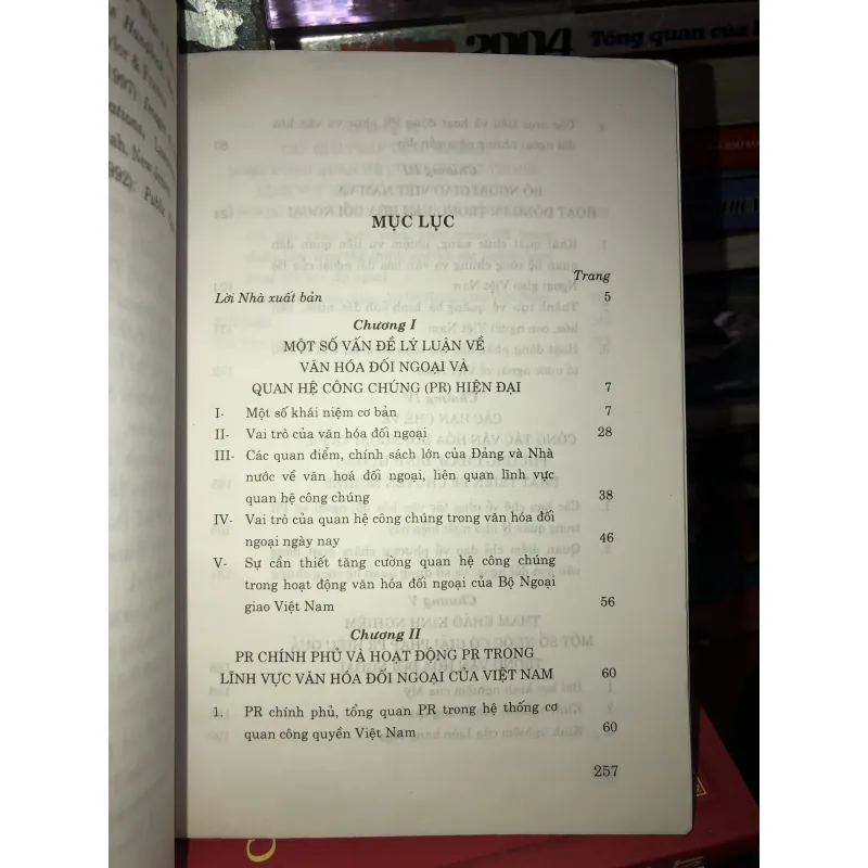 Giáo trình quan hệ công chúng chính phủ trong văn hóa đối ngoại  758345