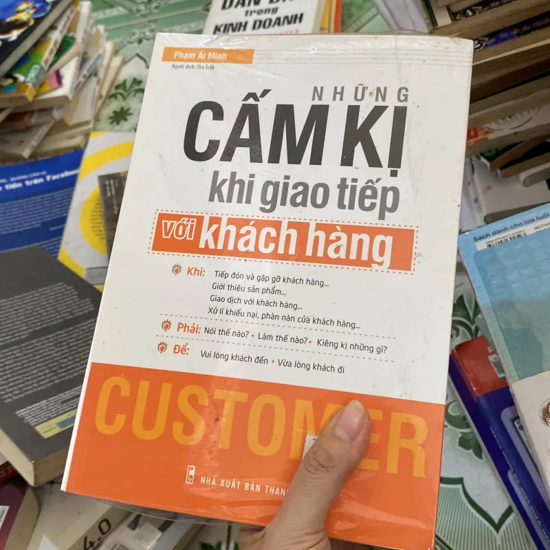 Những điều cấm kỵ trong giao tiếp khách hàng  800481