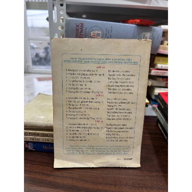 Sách Tham Khảo Tự Chọn Môn Văn - Tiếng Việt - Nhiều tác giả 1006079