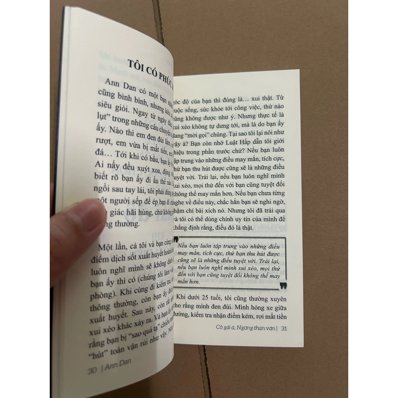 Cô gái à ngừng than vãn 478314