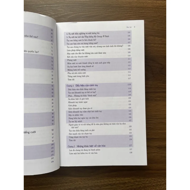 Cuốn sách hoàn hảo về ngôn ngữ cơ thể - Allan & Barbara Pease 970527