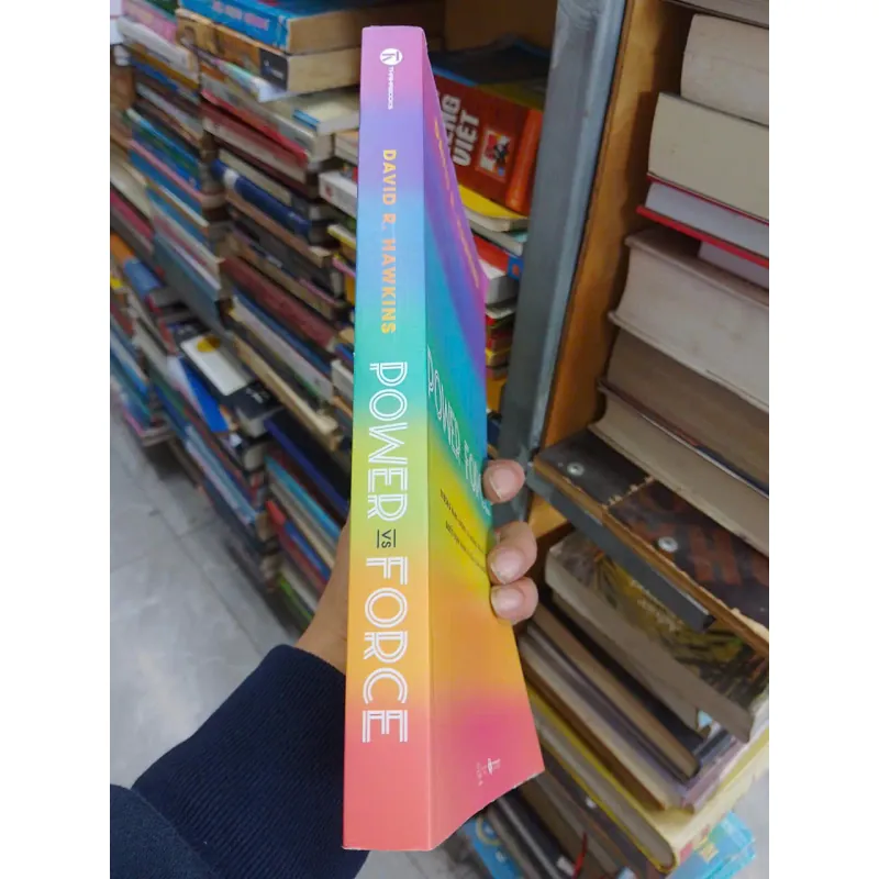 sách Power vs Force Trường năng lượng và những yếu tố ẩn quyết định hành vi của con người 703539