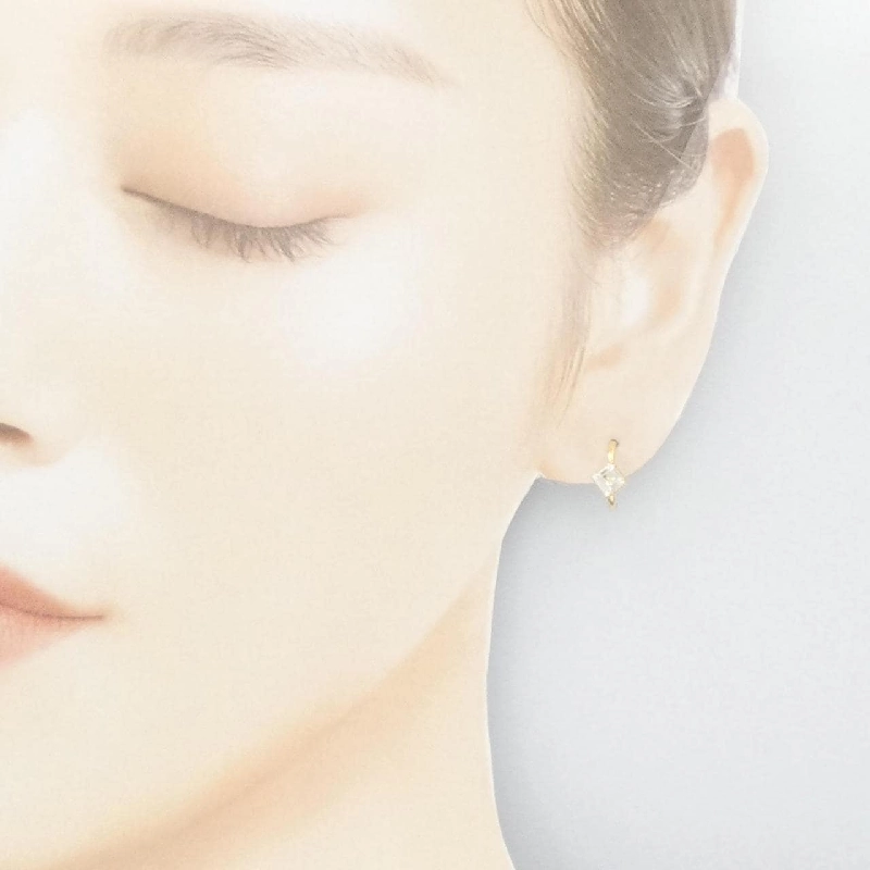 K18YG Bông tai Topaz Trắng - Hàng hiệu Chính hãng 870467