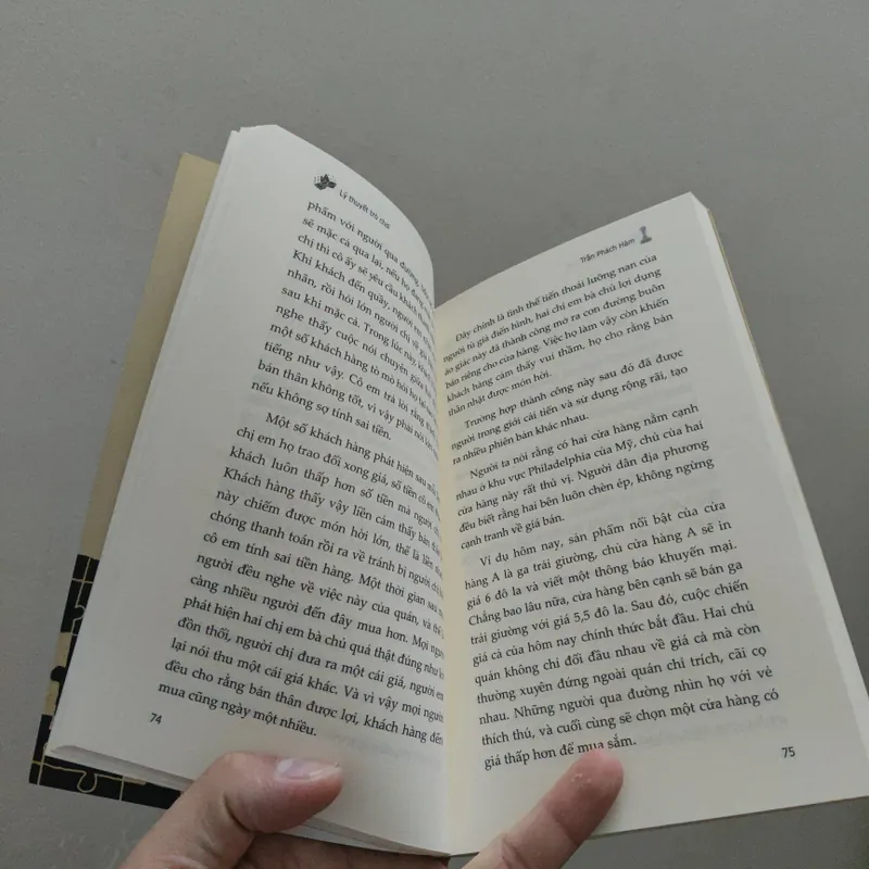 Lý Thuyết Trò Chơi - Trần Phách Hàm 568856