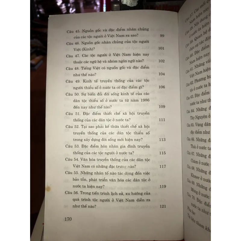 Hỏi - đáp về dân tộc và một số vấn đề về dân tộc học ở Việt Nam hiện nay  758302