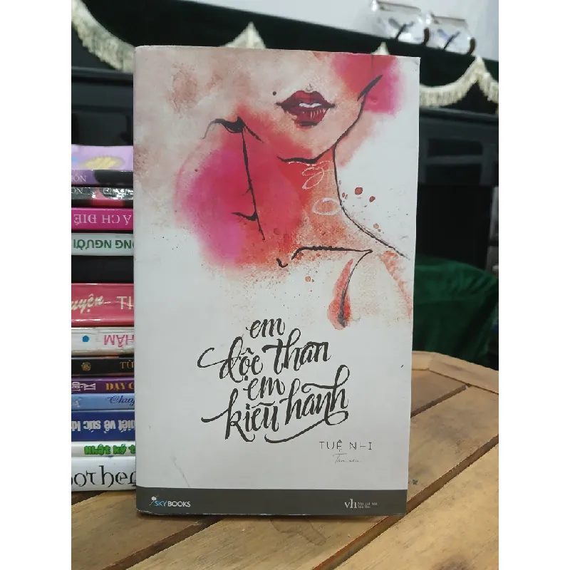 Em độc thân em kiêu hãnh — Tuệ Nhi 577719