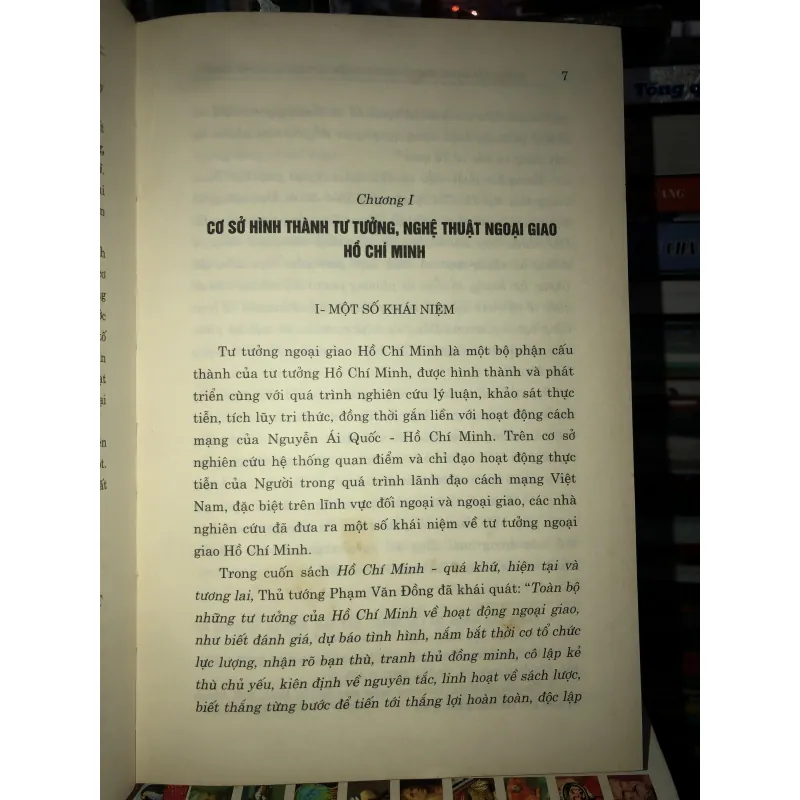 Vận dụng sáng tạo và phát triển tư tưởng, nghệ thuật ngoại giao Hồ Chí Minh… 755251