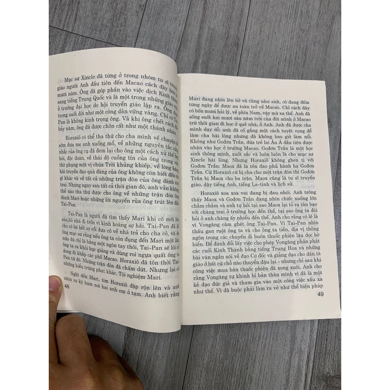 Hồng kong thuở ấy. Bộ 2 tập. 1a4 509028