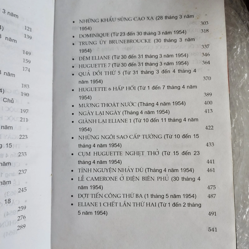 Điện Biên Phủ 170 ngày đêm bị vây hãm | Erwan Bergot 463807