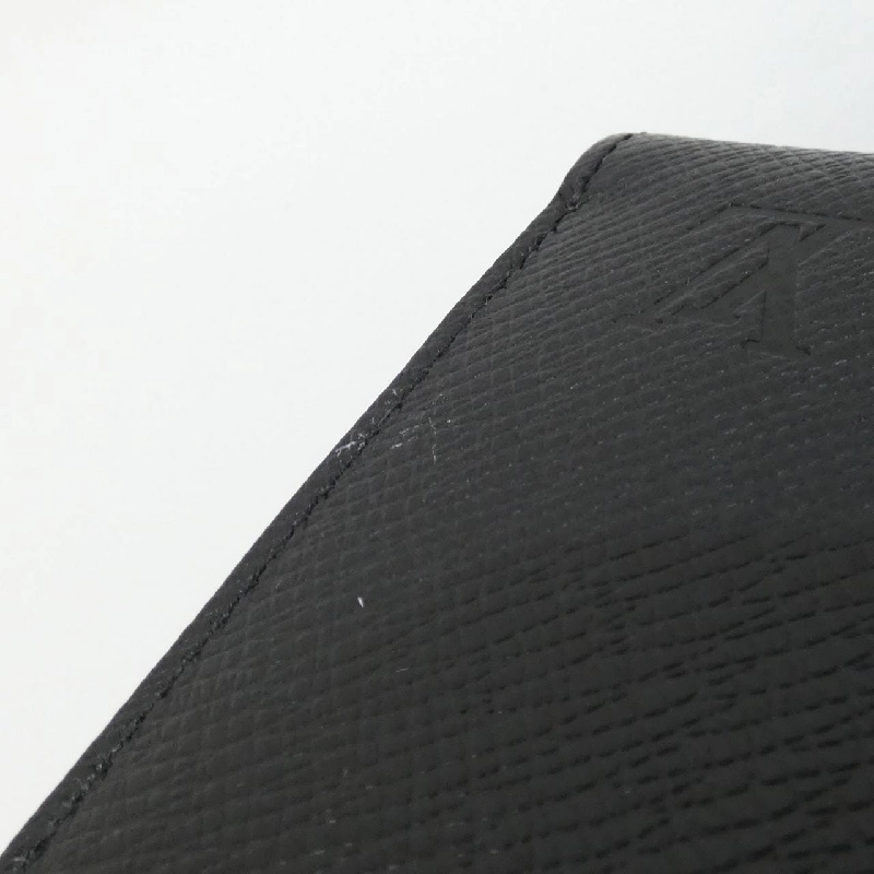 Ví Louis Vuitton Taiga Zippy Wallet Horizontal M31071 - Hàng hiệu Chính hãng 771430