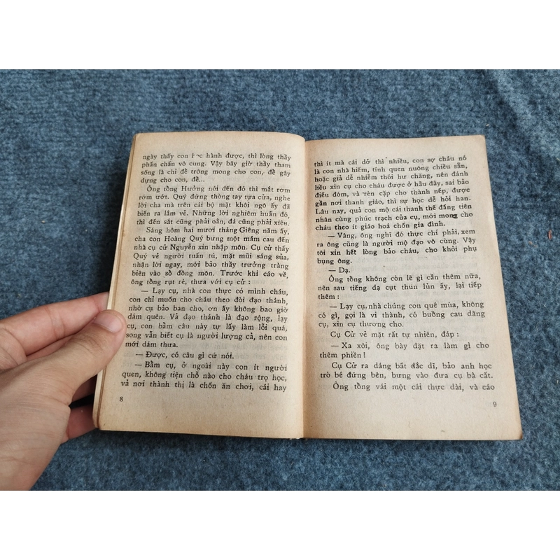 NGỰA NGƯỜI VÀ NGƯỜI NGỰA - NGUYỄN CÔNG HOAN 478535