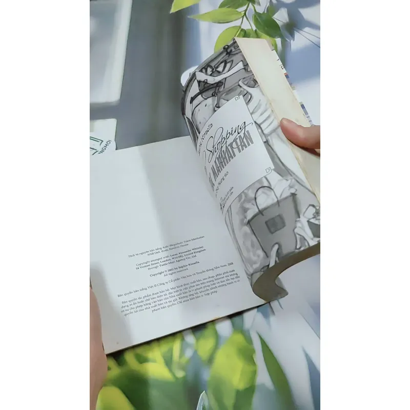 Tín Đồ Shopping Oanh Tạc Manhattan - Sophie Kinsella 744776