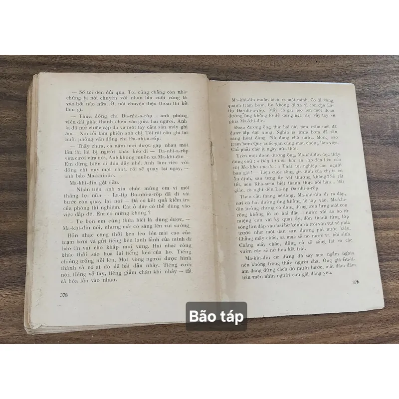 Tiểu thuyết Nga BÃO TÁP - NXB Phụ Nữ 1978 706207