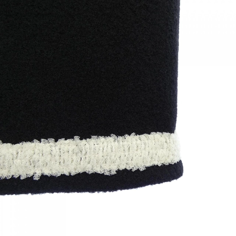 BOUTIQUE MOSCHINO Skirt 650708