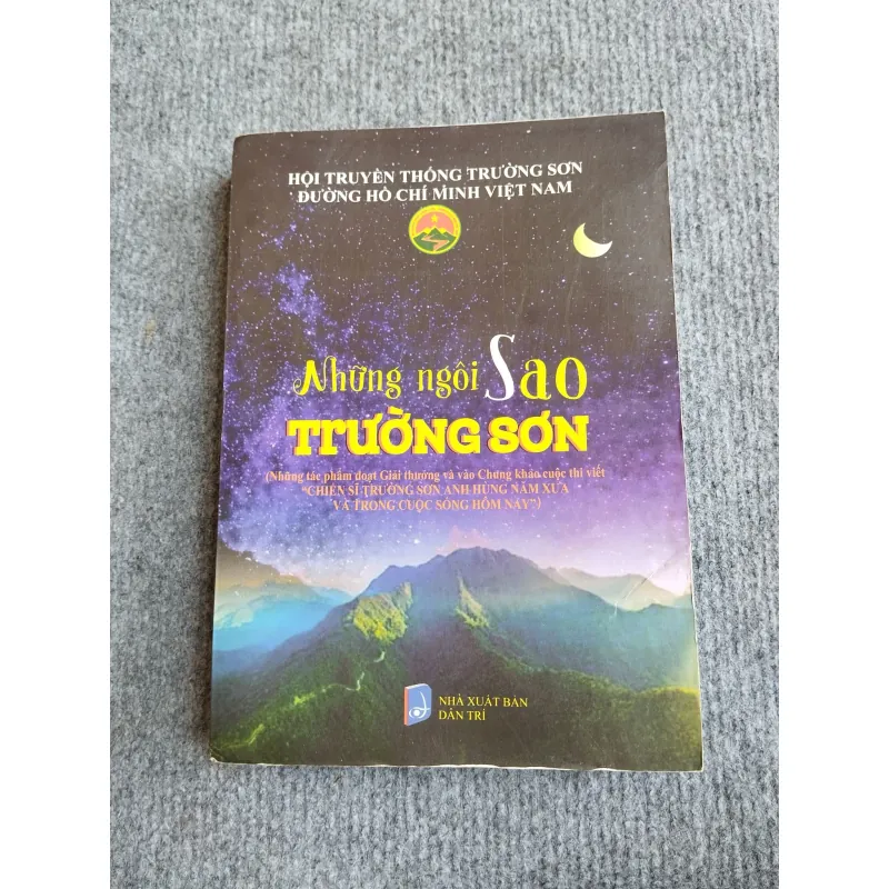 NHỮNG NGÔI SAO TRƯỜNG SƠN 568169