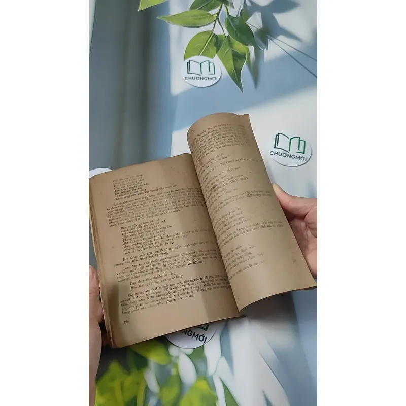 [XƯA] Những Bài Nói Chuyện Về Thơ Văn - Tâp 1 (1986) - Hoài Thanh 775991