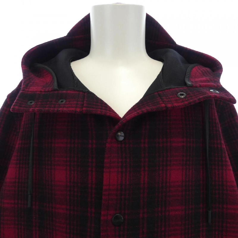 Áo khoác VALENTINO - Hàng hiệu Authentic 896243