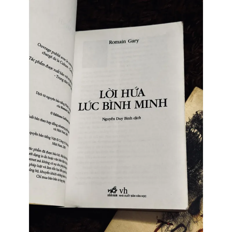 Chó trắng + Lời Hứa  1022226