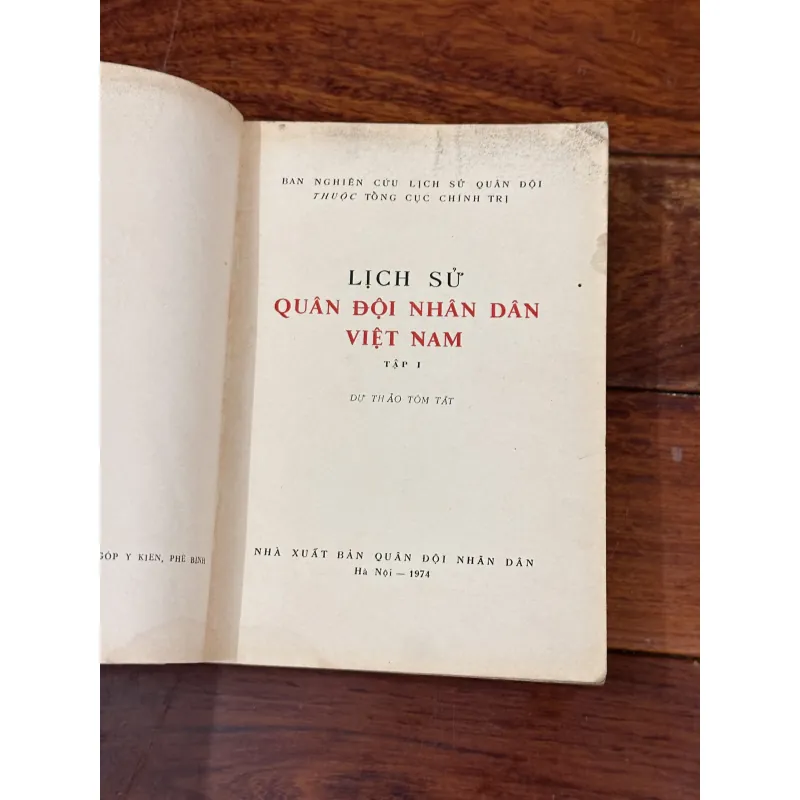 | LỊCH SỬ QUÂN ĐỘI NHÂN DÂN VIỆT NAM | 1005992
