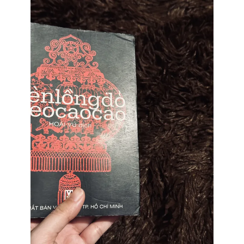 Đèn lồng đỏ treo cao cao 735250