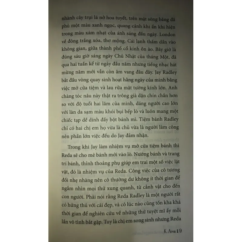 Tiệm quan tài trắng ở London 752106