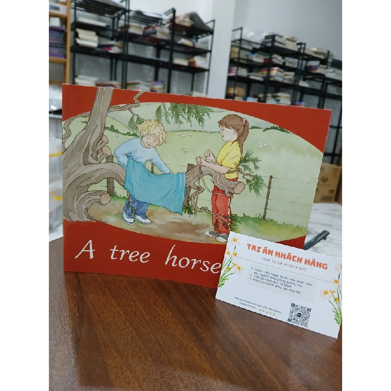 A tree horse - Mandi Rathbone & Sharyn Madder 543121