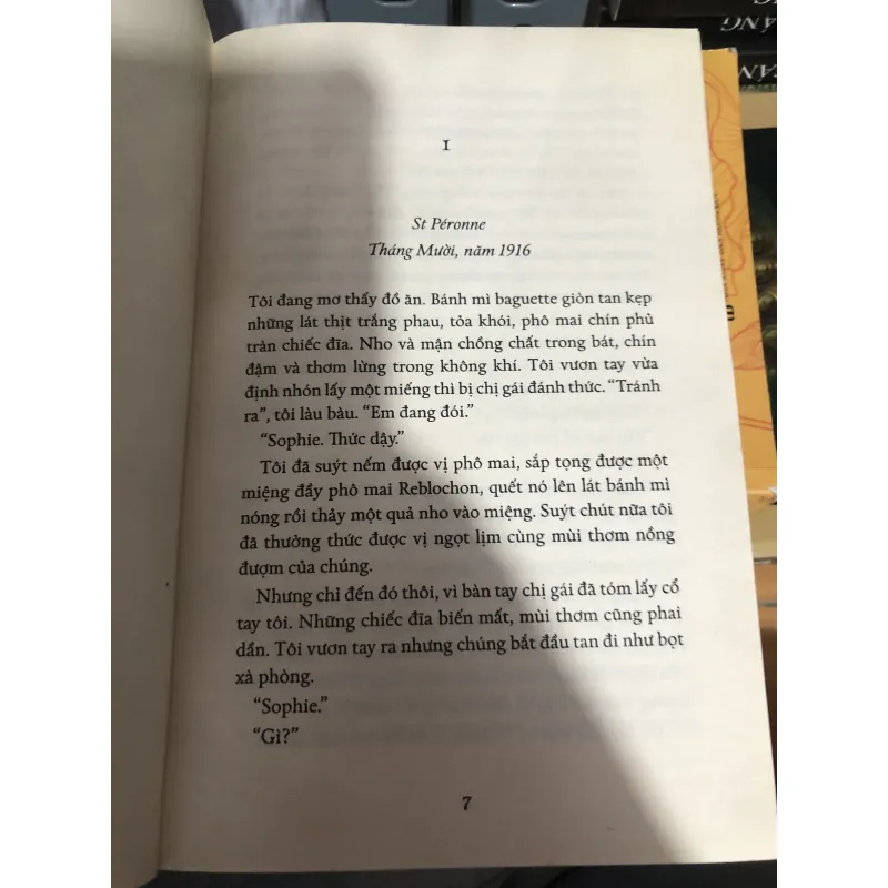 Cô gái để lại-tiểu thuyết 990539