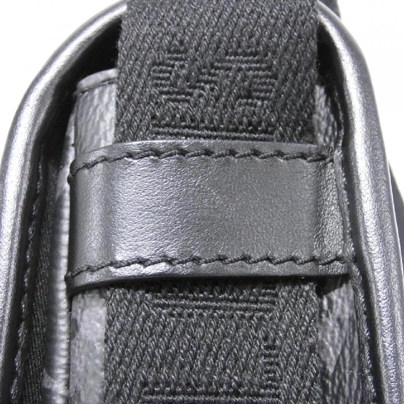 Túi đeo vai Louis Vuitton Monogram Eclipse Bosphore Wearable Wallet M12599 - Hàng hiệu Chính hãng 766165