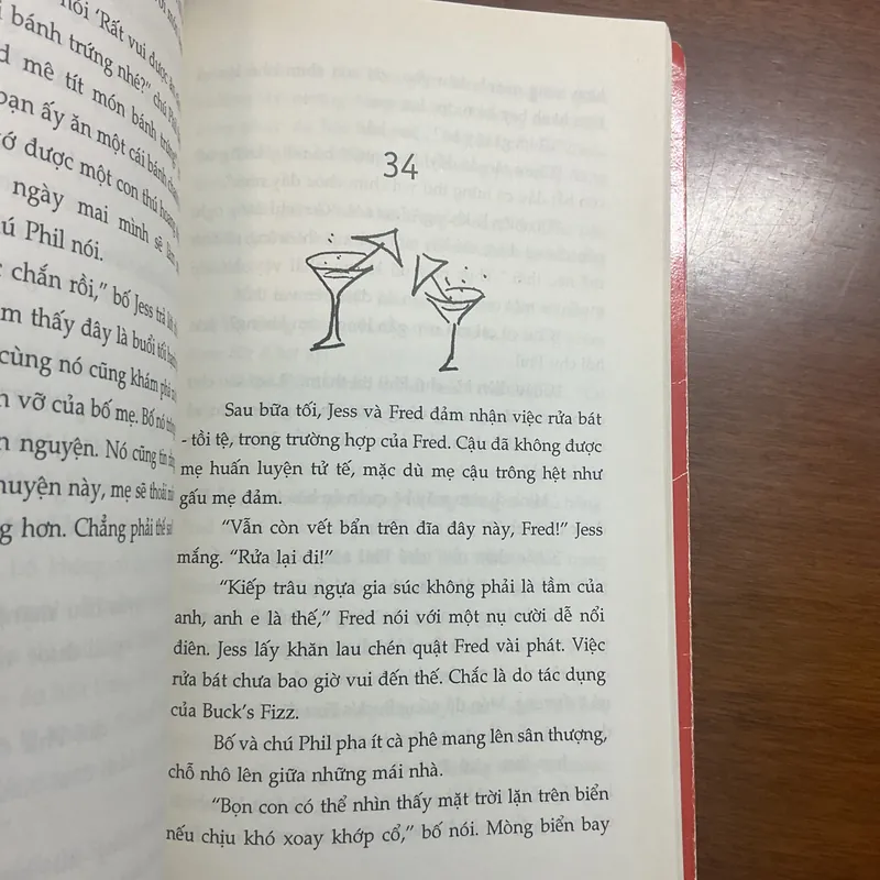 [MỚI LỚN] Con gái sắp 16 Tự mình làm khổ - Sue Limb 698159