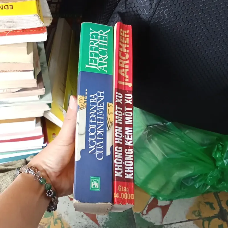 Combo Người Đàn Bà Của Định Mệnh và Không Hơn Một Xu Không Kém Một Xu - Jeffrey Archer  800134