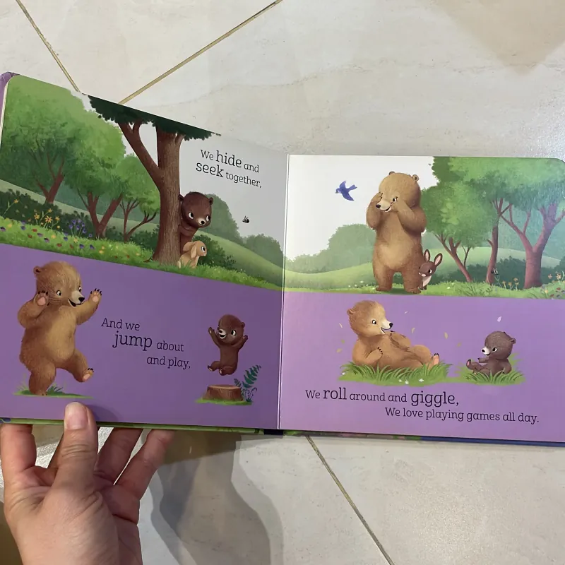 NGOẠI VĂN tiếng anh trẻ em : Mummy and Me - sách bìa cứng dày đẹp - RainStorm  1027547