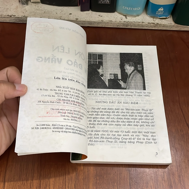 II Văn Học Nước Ngoài: Lớn Lên Trên Đảo Vắng - RUY ĐÔN VÍT XƠ - 1998 530455