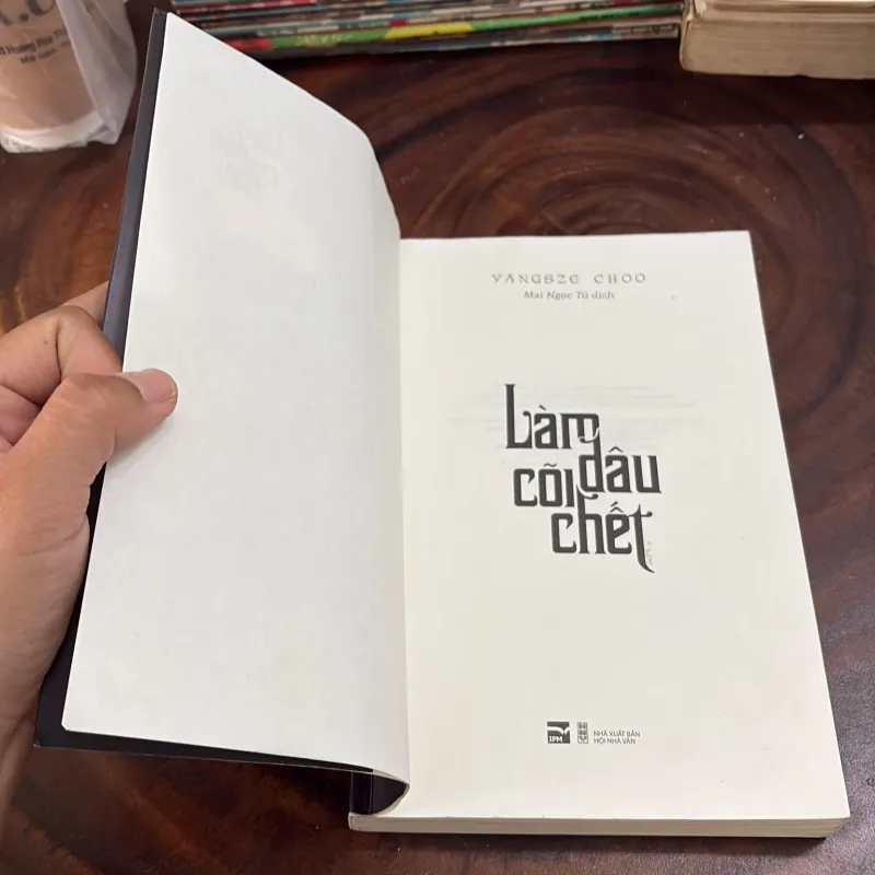 II Tựa Sách: Làm Dâu Cõi Chết (The Ghost Bride) - VANGSZE CHOO - 2016 996929