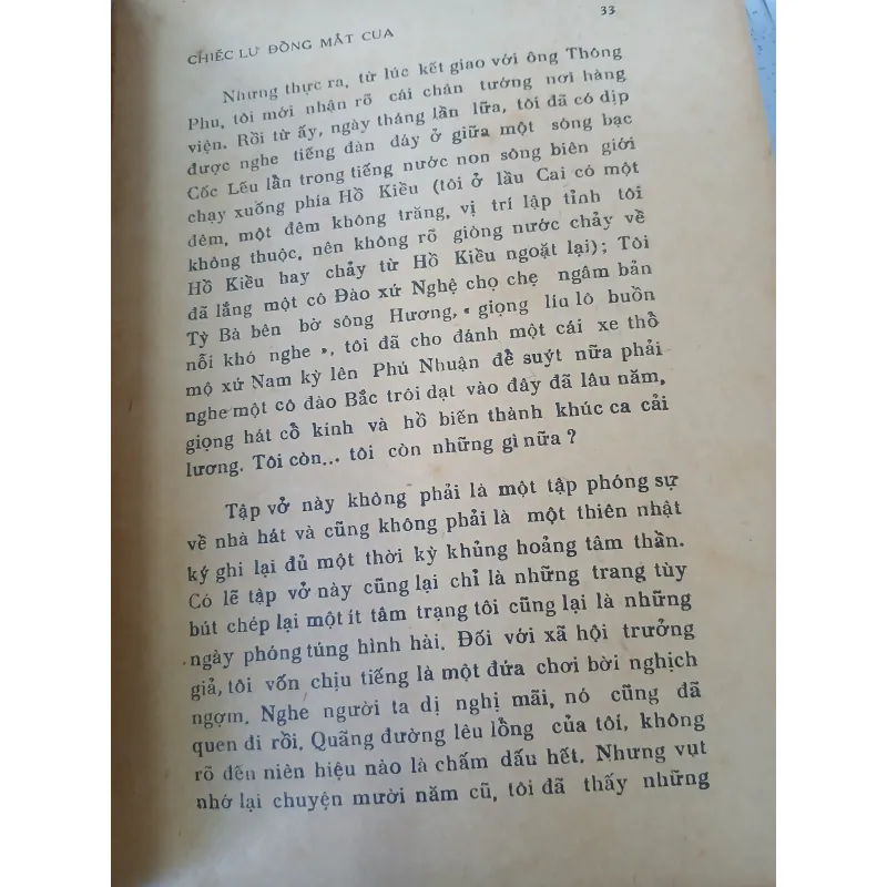 CHIẾC LƯ ĐỒNG MẮT CUA - NGUYỄN TUÂN 757719