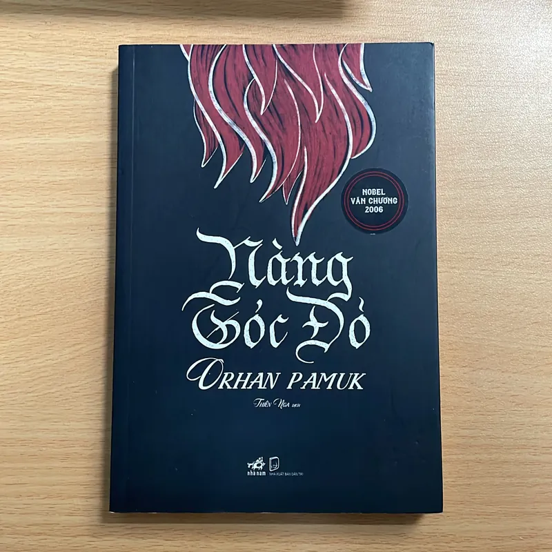 Nàng tóc đỏ 568511