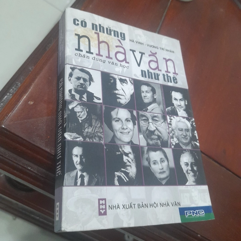 Hà Vinh, Vương Trí Nhàn - Có những NHÀ VĂN như thế 445939