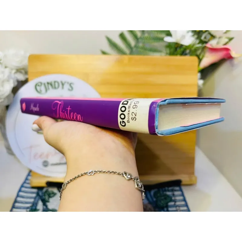 [Sách tiếng Anh 2hand] Like new 90% - Rogue Wave – Jennifer Donnelly 961077